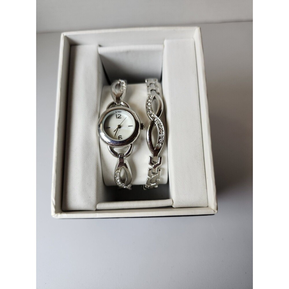 Silver Tone Watch With Bracelet
